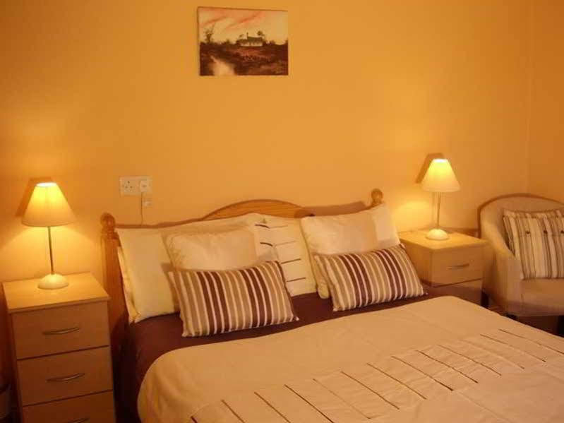 Pk Lodge Bed And Breakfast Skibbereen Exterior foto